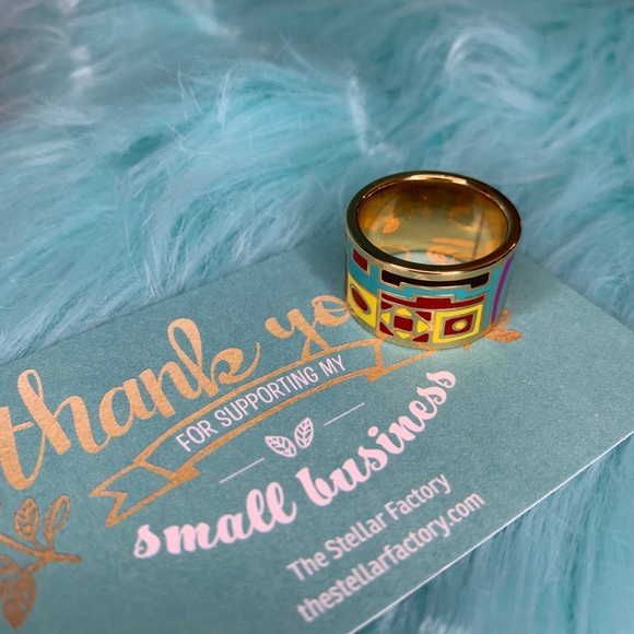 🥳 Re stock alert! 🥳 Gorgeous Statement Ring - Picture 4 of 7